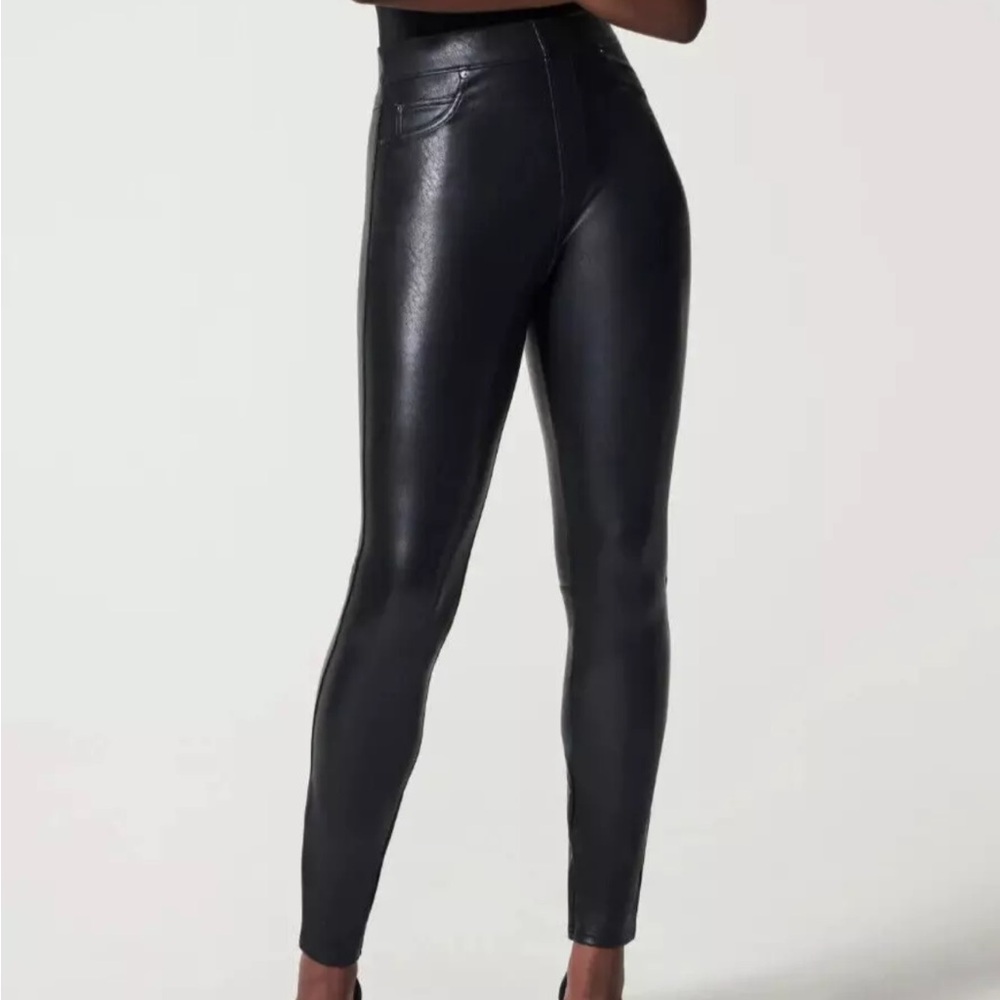 Spanx Faux Leather Like Ankle Skinny Pant Pull On Medium Black Noir High‎ Rise